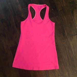 Lulu lemon Athletica